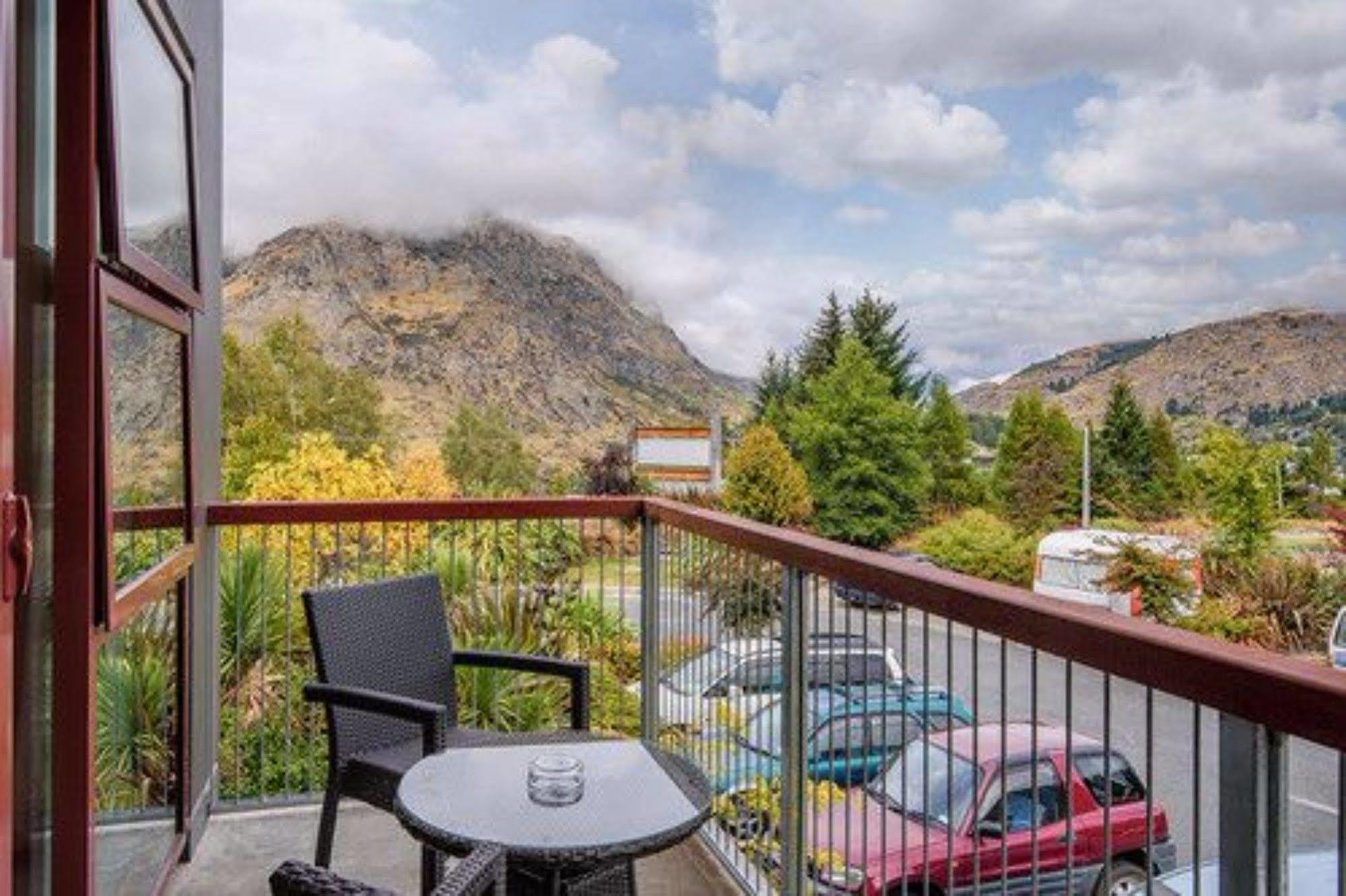 Shotover Lodge Wanaka Ngoại thất bức ảnh